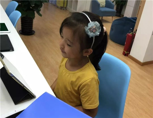 每份讀書報(bào)告的書寫都具有儀式感——小學(xué)員Eva的閱讀之旅